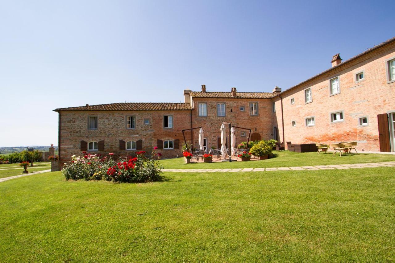 הוילה פויאנו דלה קיאנה Agriturismo S.Angelo מראה חיצוני תמונה